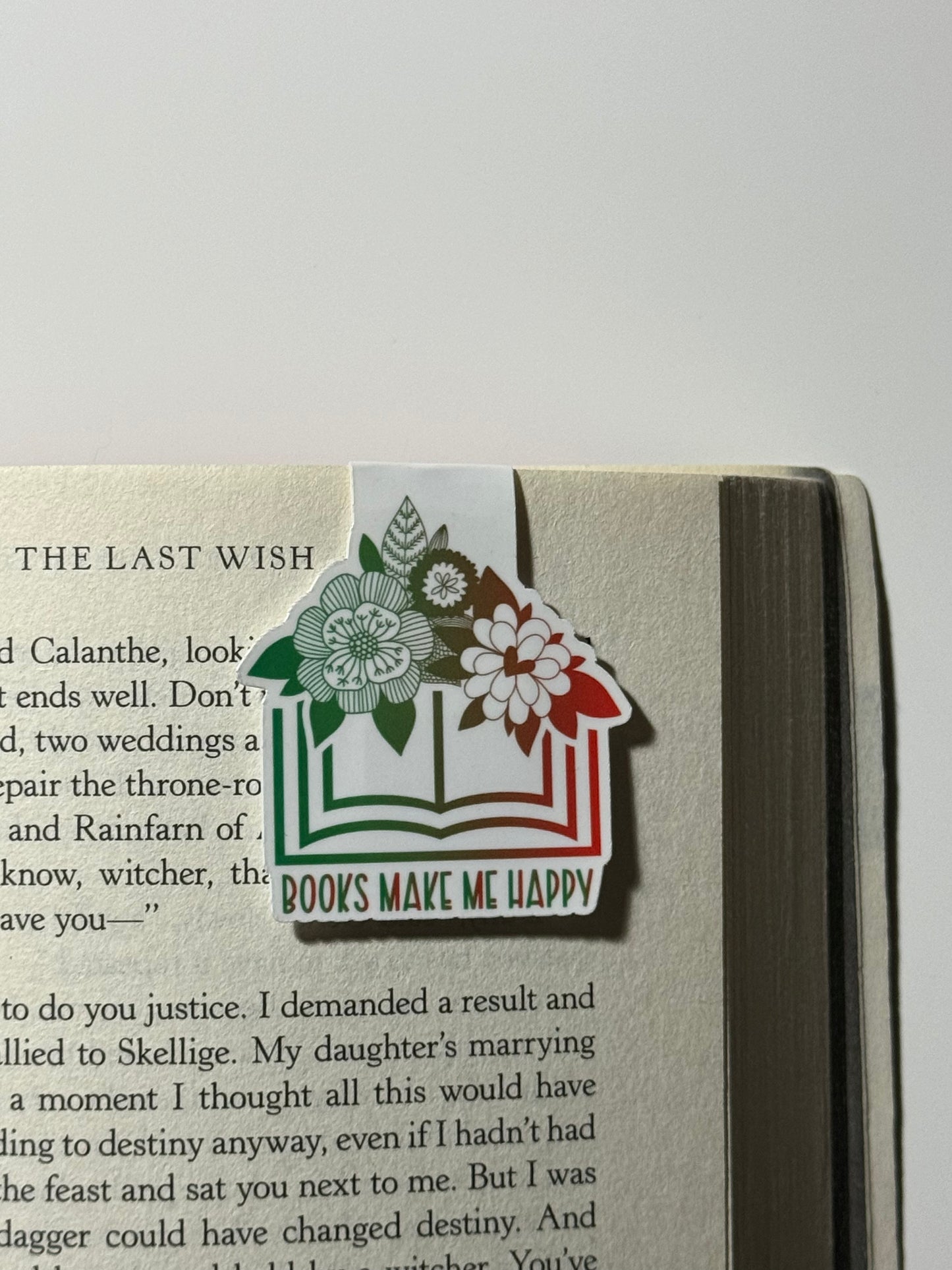Books Make Me Bookmark